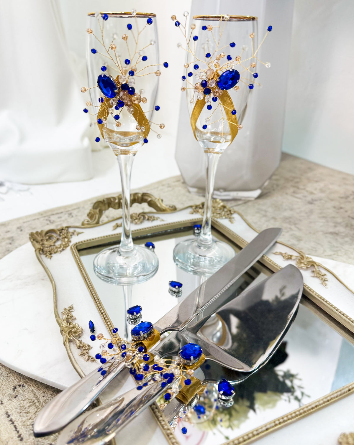 Juego de cuchillos para torta